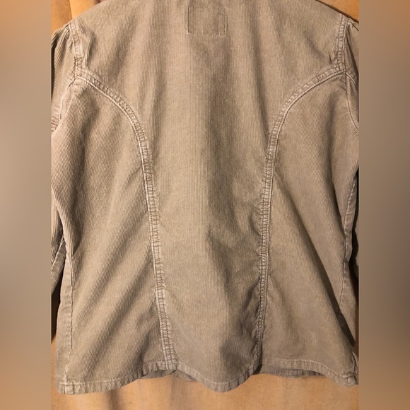 Levi Strauss Signature Tan Corduroy Jacket, great condition. Size L - Picture 5 of 5